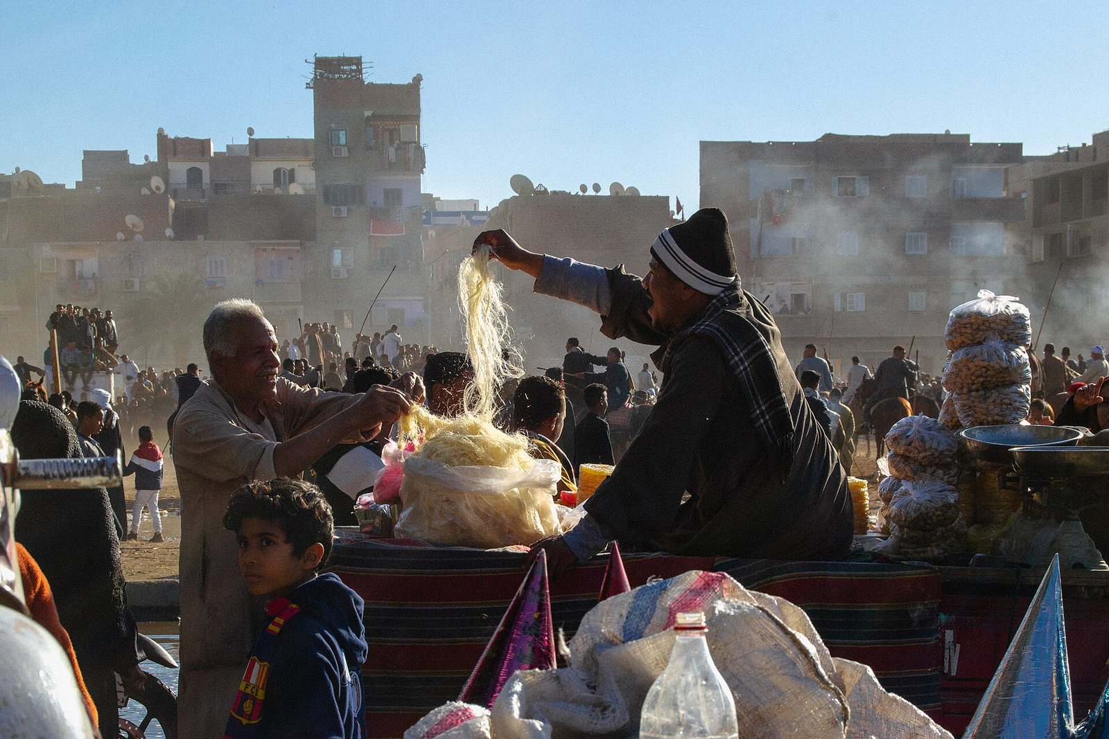 Préparation de la kounafa traditionnelle en Haute-Égypte.