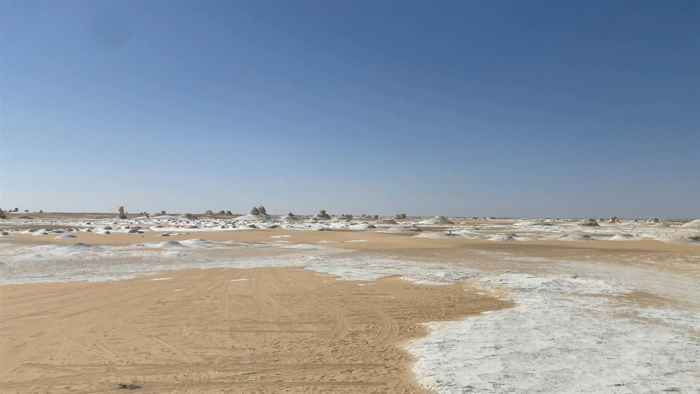 الصحراء البيضاء